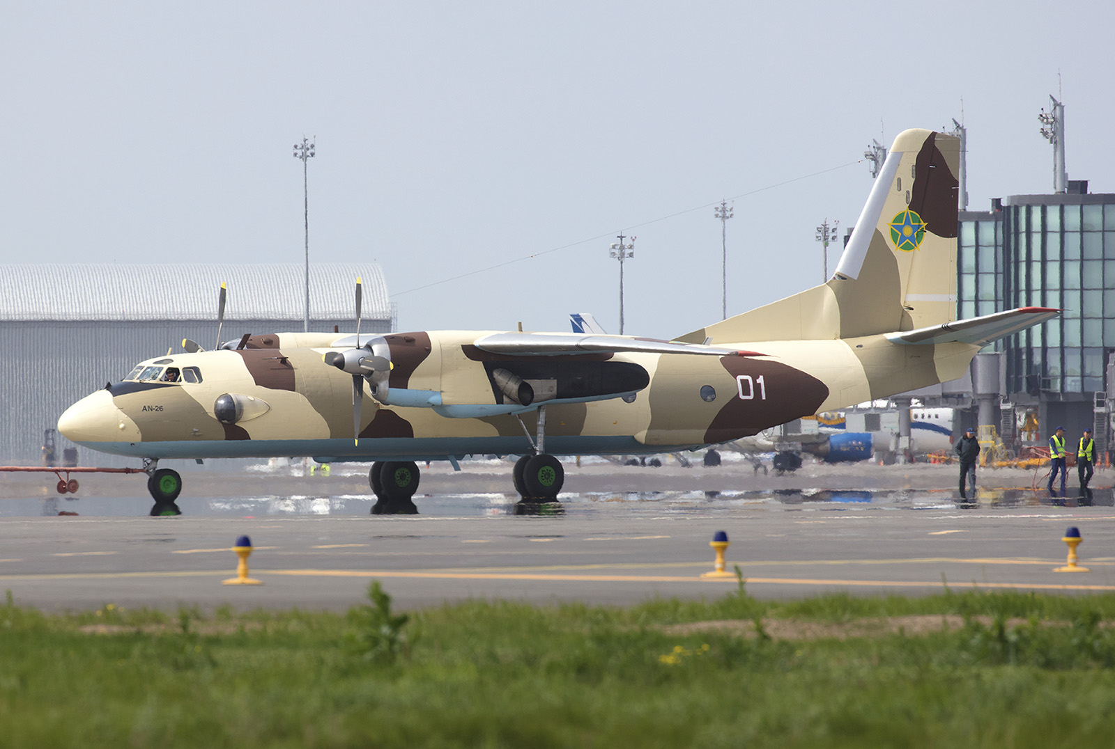 Antonov An-26 des kasachischen Grenzschutzes