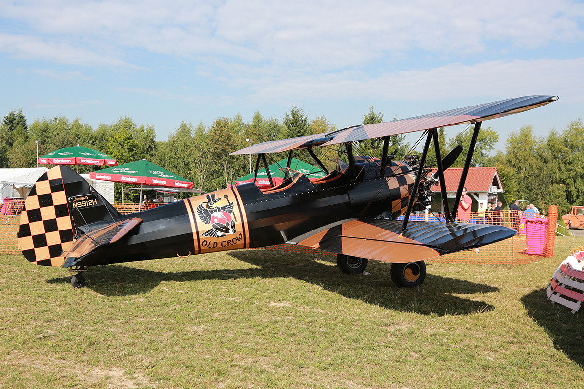 Die "Old Crow" von Hans Nordsiek ist eine N2S-3 der Navy