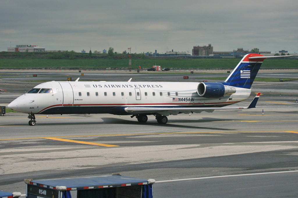 Air Wisconsin hier mit CRJ 200 im Auftrag der US Airways.