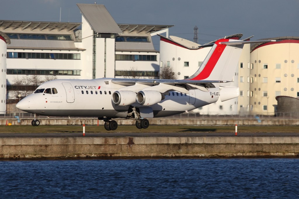 Die Avro"Jets" der Cityjet sind in London City eher die Ausnahme.