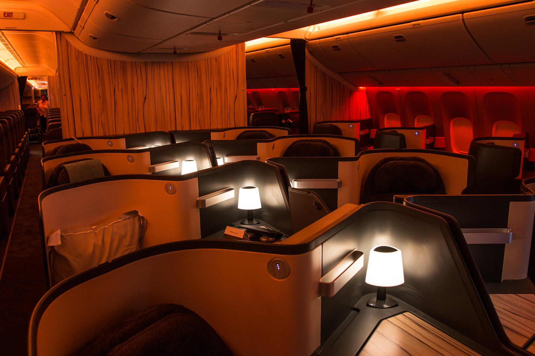 Die Business Class in der Boeing 777 nimmt fast den halben Flieger in Anspruch.