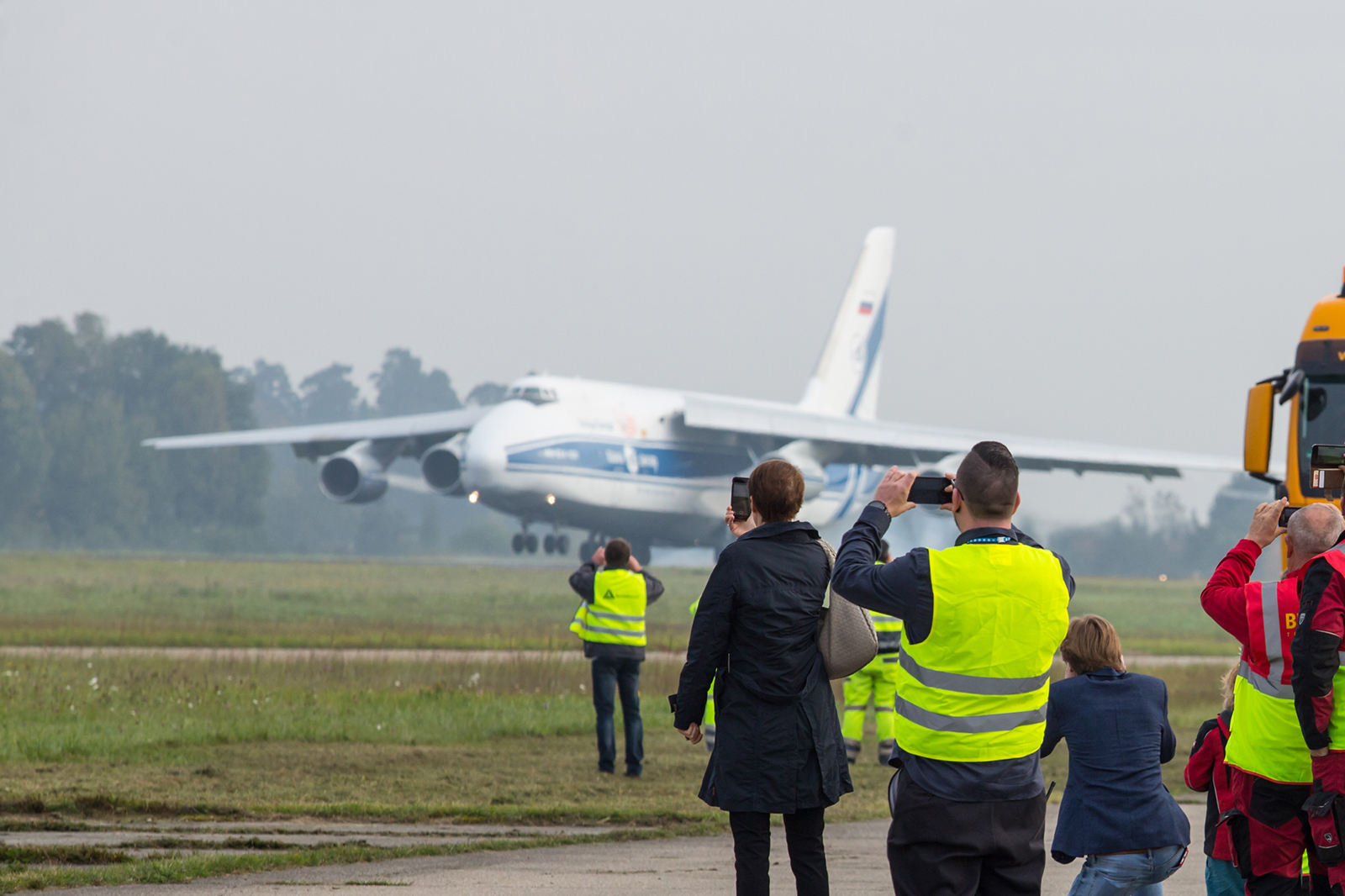 An Bord dieser An-124 berührt die Landshut wieder deutschen Boden.