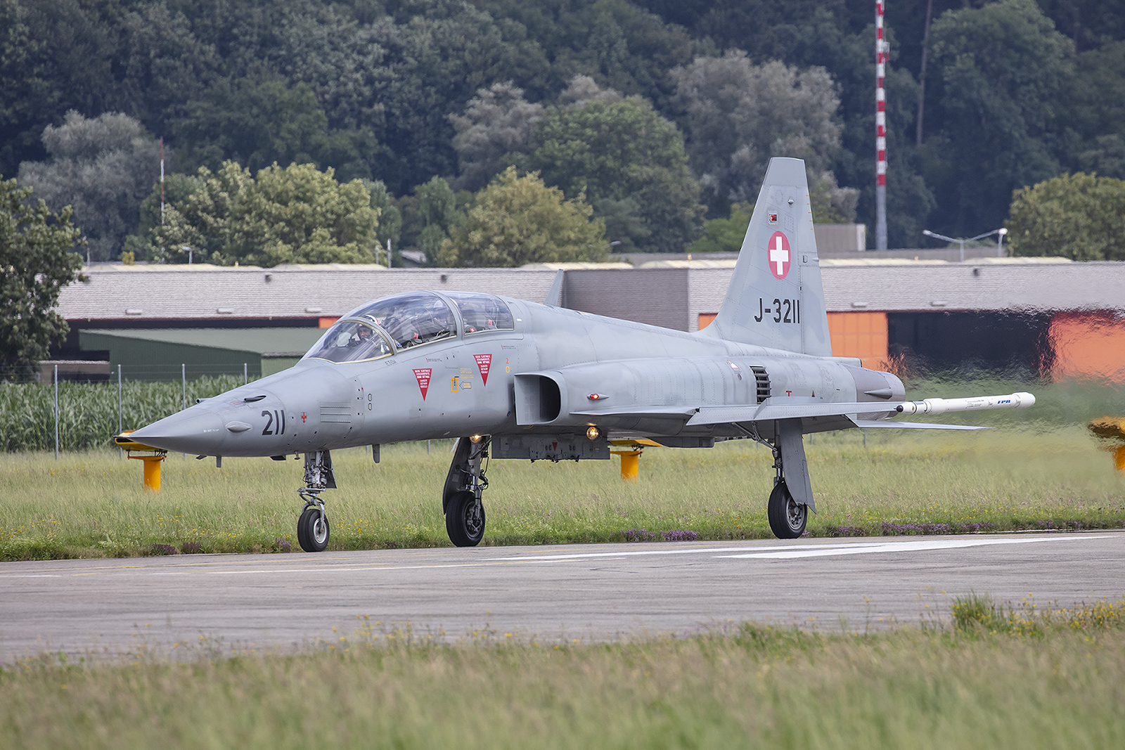 Nur Spanien verwendet in Europa noch die F-5-Doppelsitzer in der Pilotenausbildung.