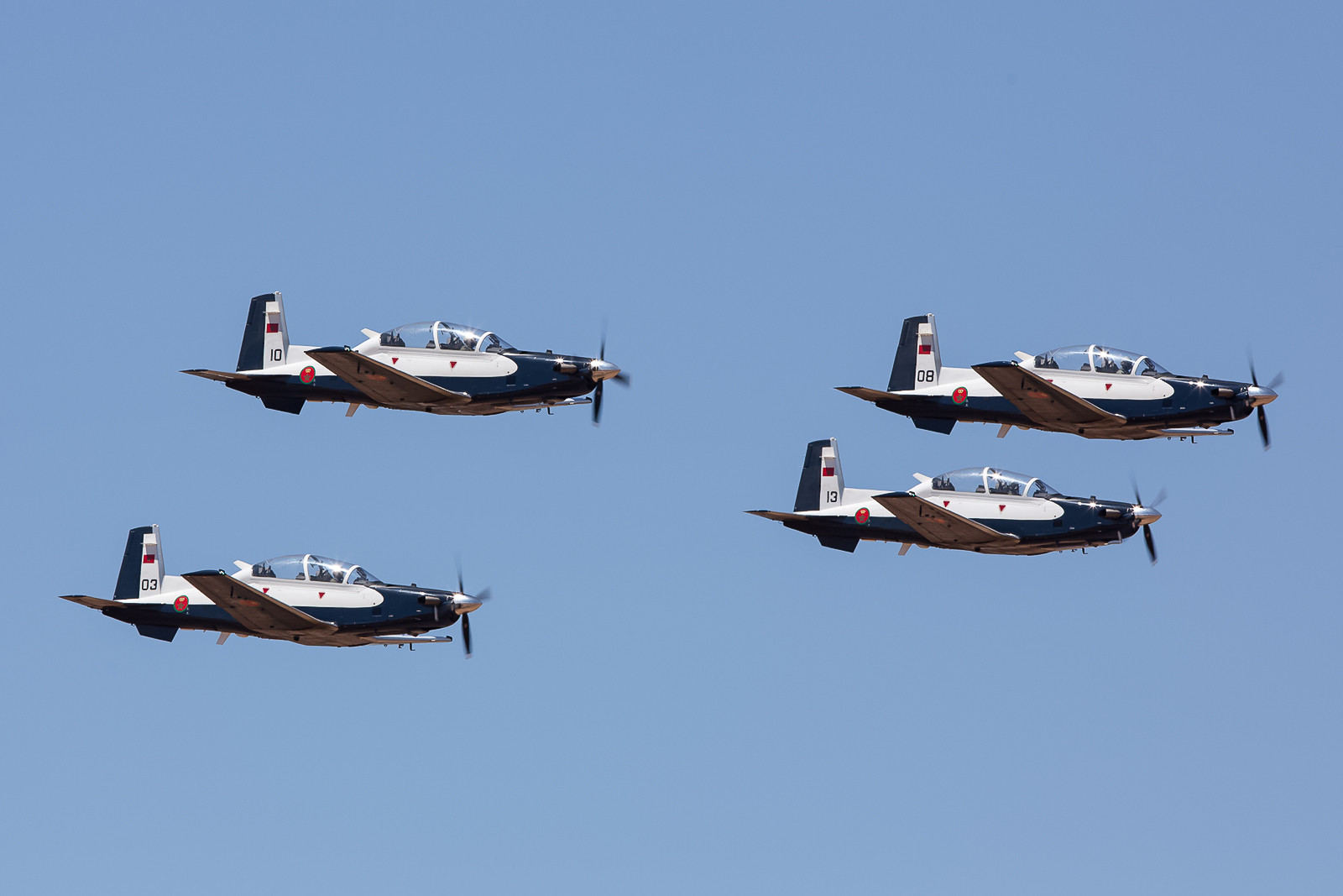 Die erste Formation waren vier T-6G Texan II der Ecole de Pilotage aus Menara.