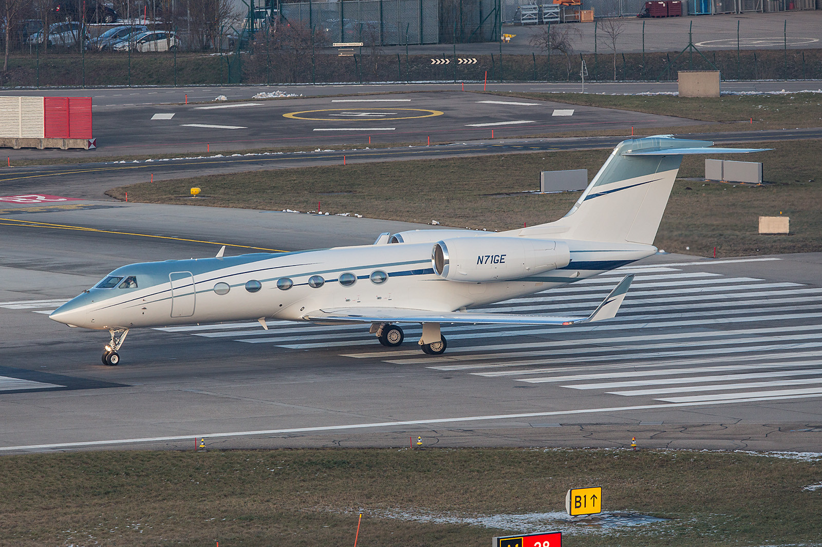 N71GE; Wilmington Trust Gulfstream G450