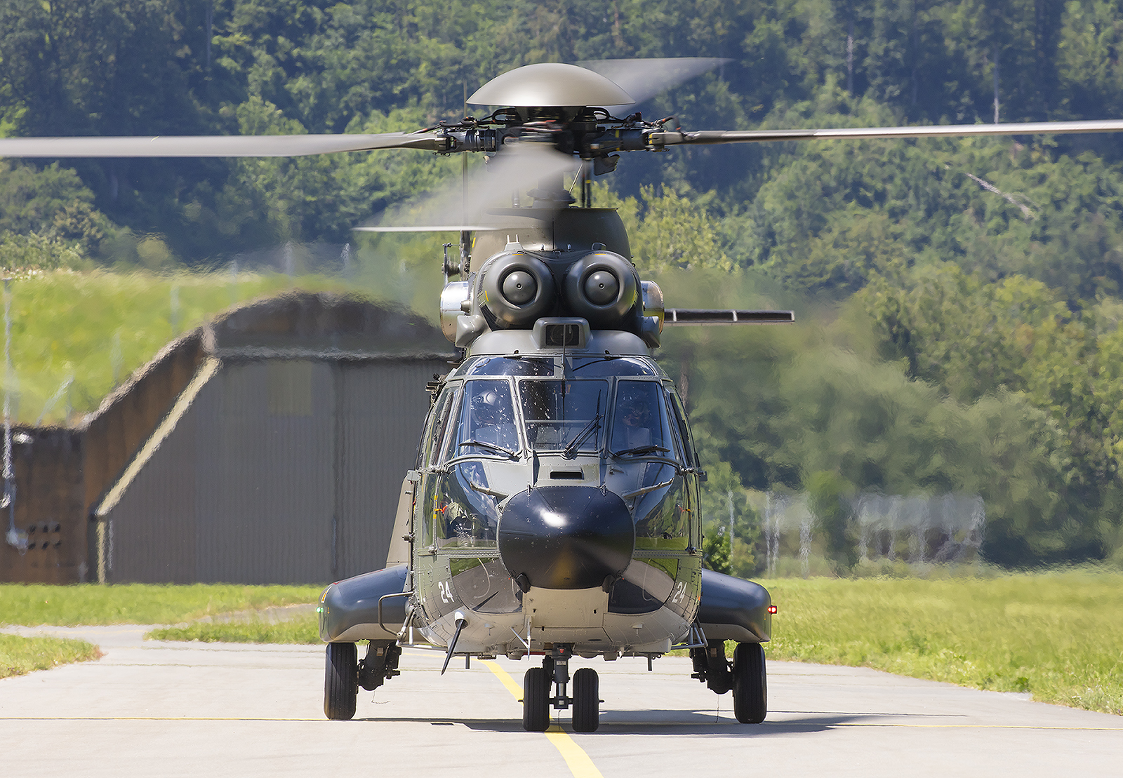 Die "Super Puma" sind die zivile Version der "Cougar".