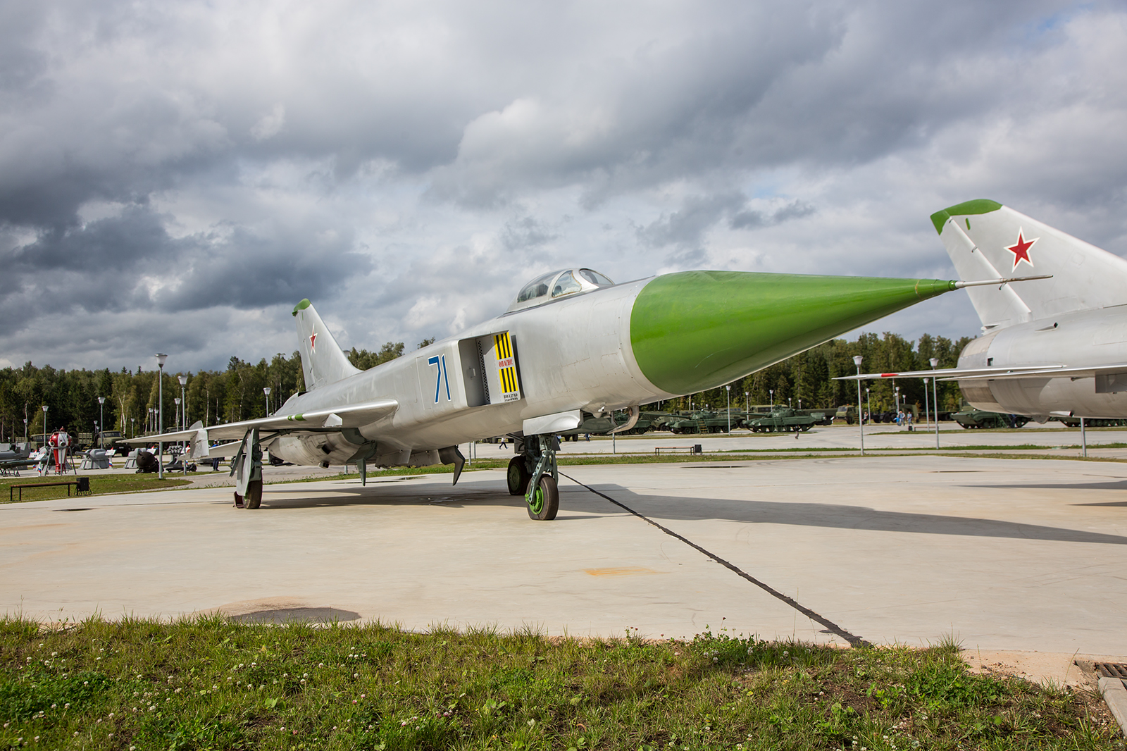 Die Sukhoi Su-15, eine Maschine dieses Typs schoß am 01. September 1983 der Korean Air-Flug KAL007 über Sachalin ab.