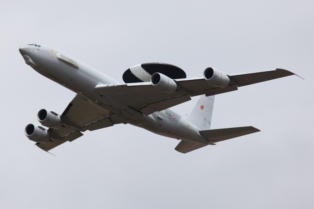 Boeing E-3F aus Avord.