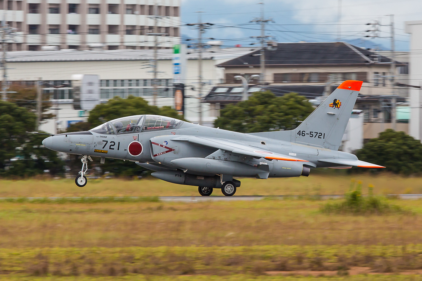 Kawasaki T-4 der 23rd Hikotai aus Nyutabaru (Miyazaki), einem Platz den ich im Verlauf der Reise ebenfalls besuchte.