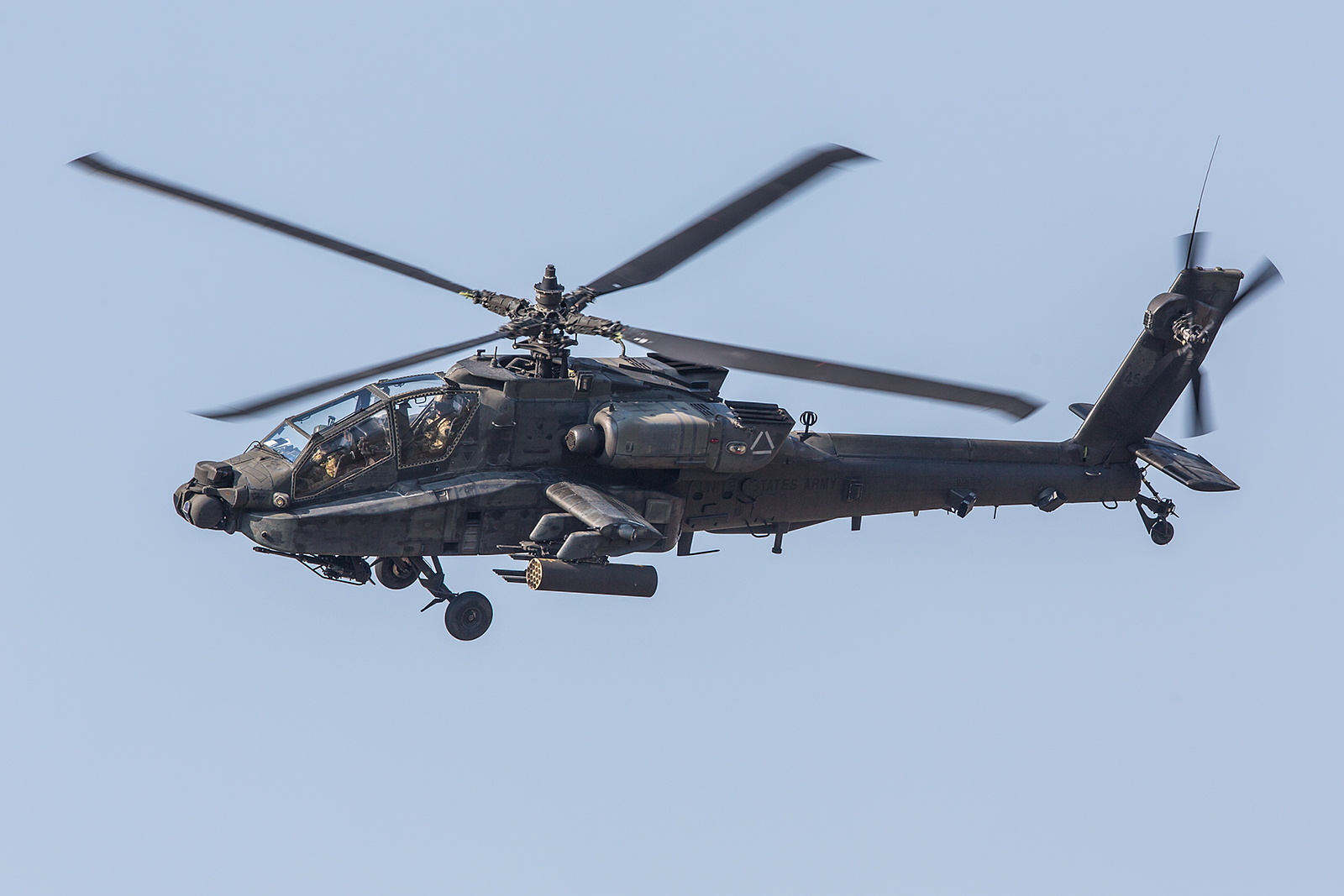 Insgesamt 5 Apache aus Illesheim nahmen an der Übung teil.