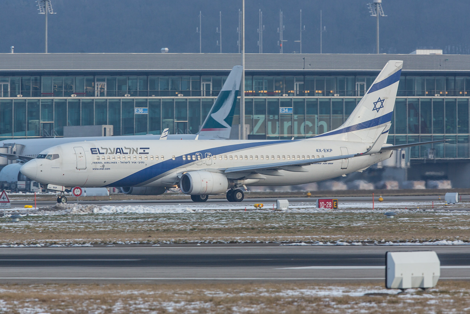 PM Netanjahu reiste mit dieser Boeing 737-8Q8 der El Al.