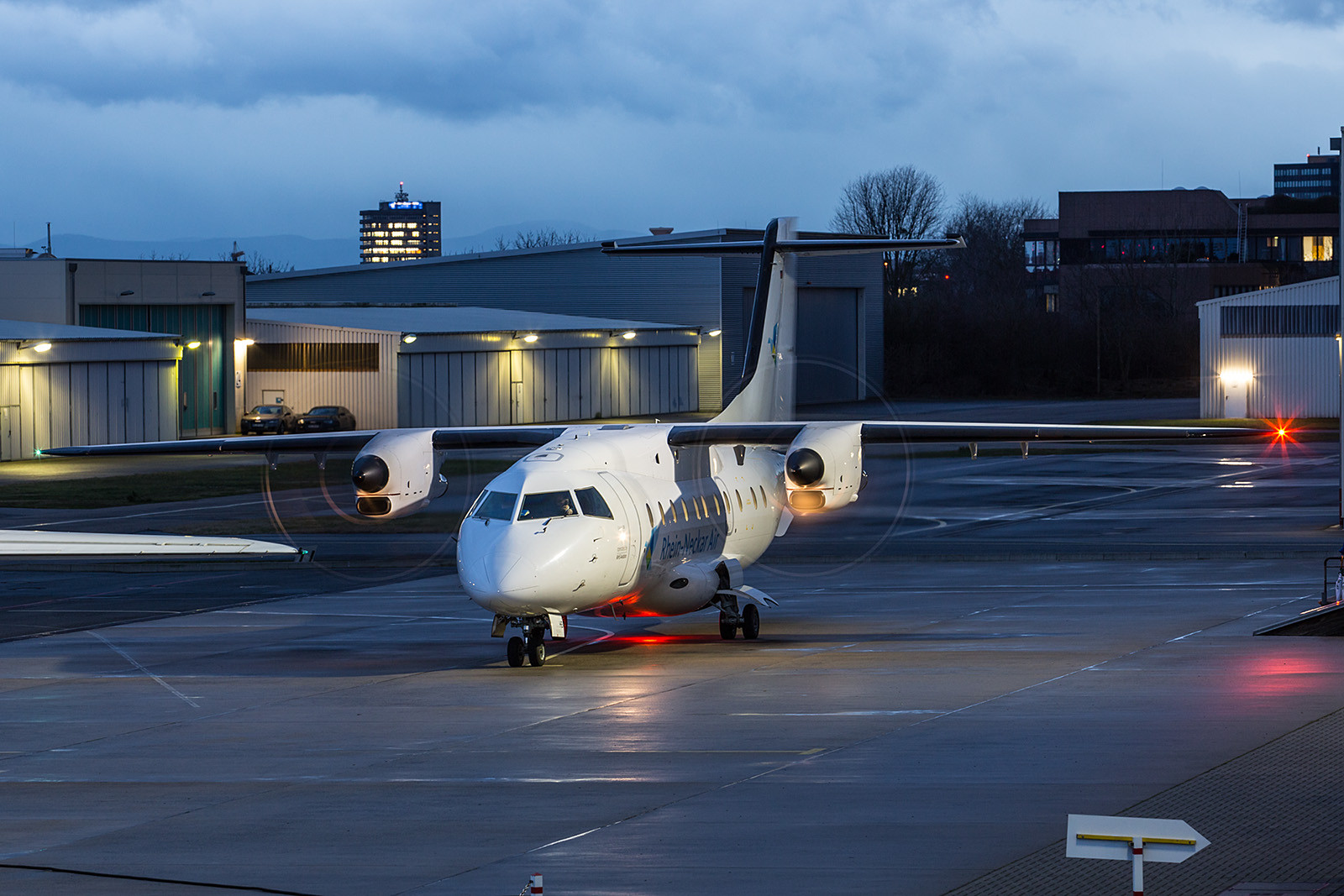 EDFM 12.01.2016; D-CMHB Dornier DO328; MHS Aviation für Rhein Neckar Air