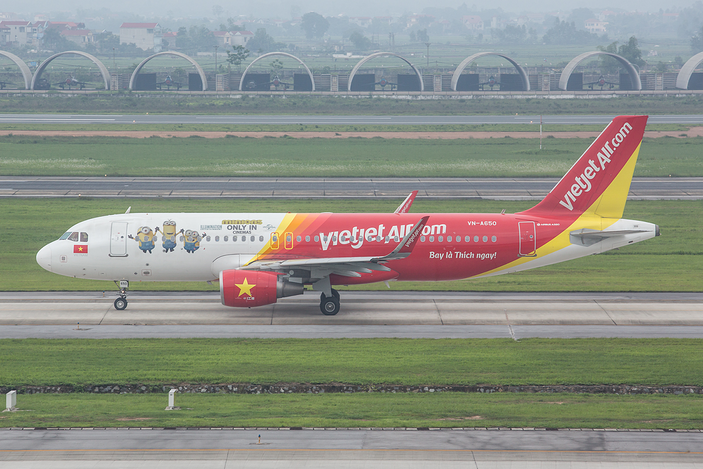 Die Minions zieren diesen A320 der Vietjet.