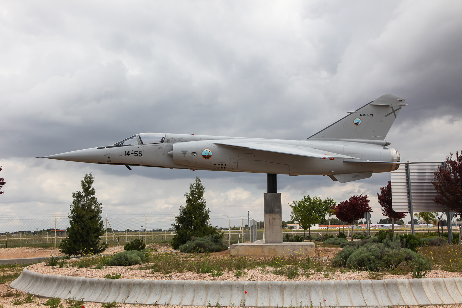 Am Zivilteil des Flughafens von Albacete findet man die "C.14-79". Sie ist eine der zehn F-1EDA, die aus Qatar übernommen wurden.