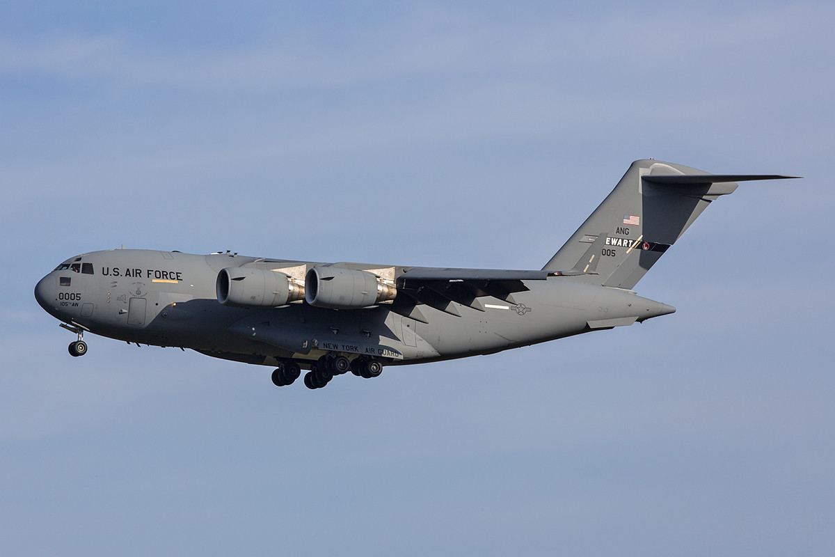 22.10.2013; 96-0005, C-17A NY ANG Stewart (105th AMW, Stewart ANGB)