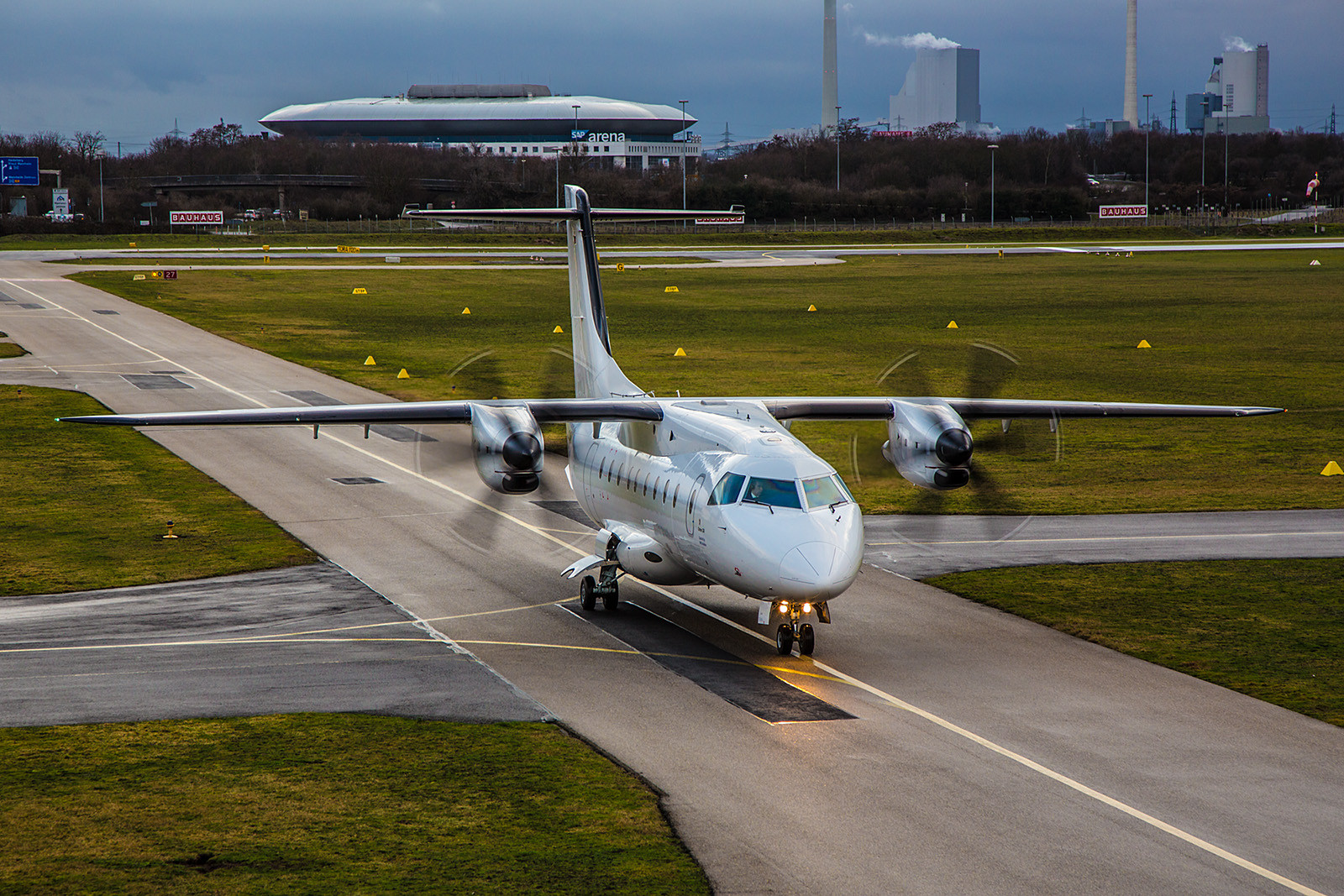 EDFM 12.01.2016; D-CMHA Dornier DO328; MHS Aviation für Rhein Neckar Air