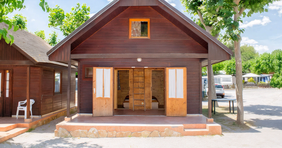 Views of the large bungalow, Tarragona