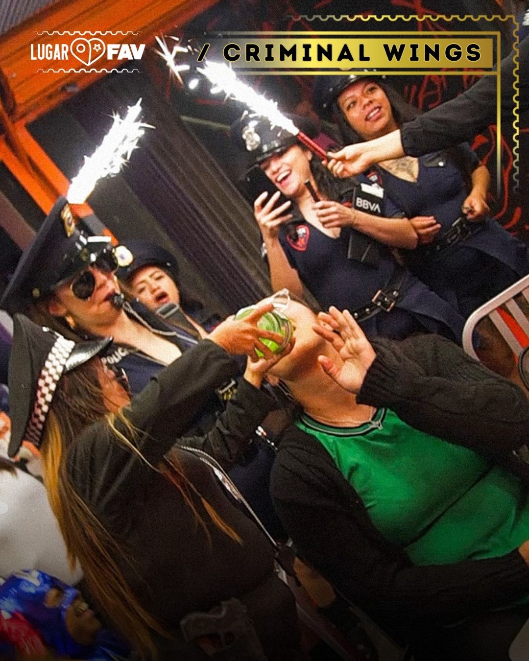 Criminal Wings, bares con bebidas de litro