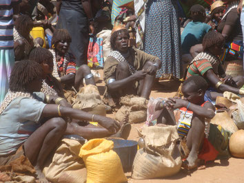 Konso-Omo-Valley-Banna-Tsemay-Ethiopia-Market