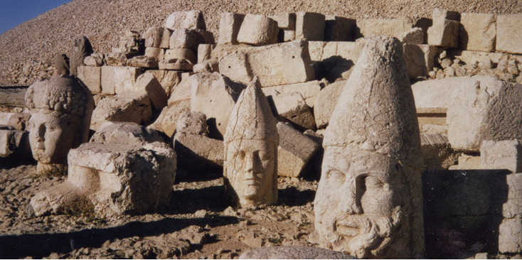 Nemrut-Mount-Heads-King-Antiochus-Grave-Stone-Rock-Hill-Turkey