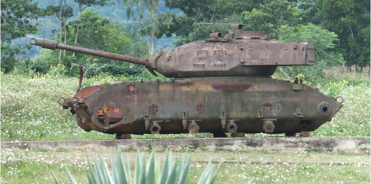 Khe-Sanh-Tank-Army-Militairy-Base-DMZ-Vietnam-War