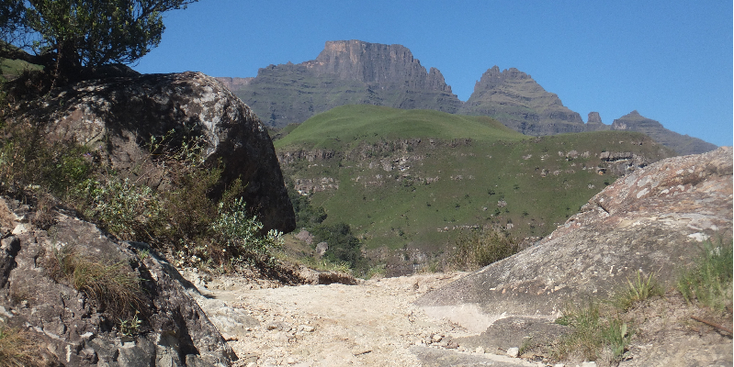 Drakensbergen-National-Park-Dragon-Mountains-South-Africa
