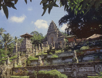Bali-Kuta-Ubud-Temple-Indonesia