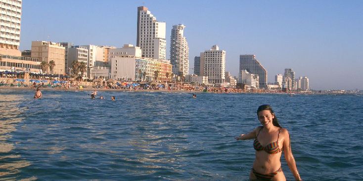 Tel-Aviv-Beach-Friday-Night-Drums-Israël