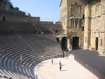 Orange-Roman-Theatre-Arena-France