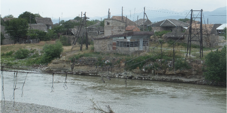 Uplistsikhe-Kvakhvreli-Georgia-Caves-Grotto-Mtkvari-River