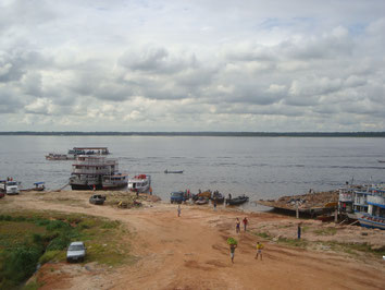 Amazone-Jungle-River-Brazil-Boattrip-Cargo-Manaus