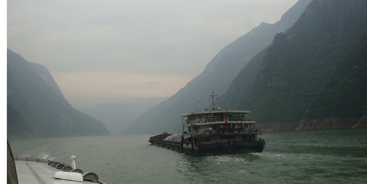 Yangtse-Yangtsze-River-Boats-Trip-China-Yellow-Valley-Dam