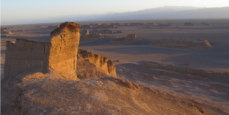 Kaluts-Kerman-Iran-Hottest-Place-on-Earth-Erosion-Rocks-Dessert
