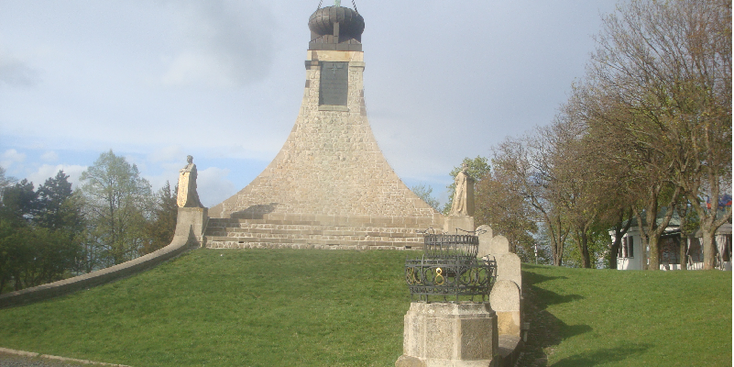 Prace-Austerlitz-Monument-Napoleon-Castle-Museum