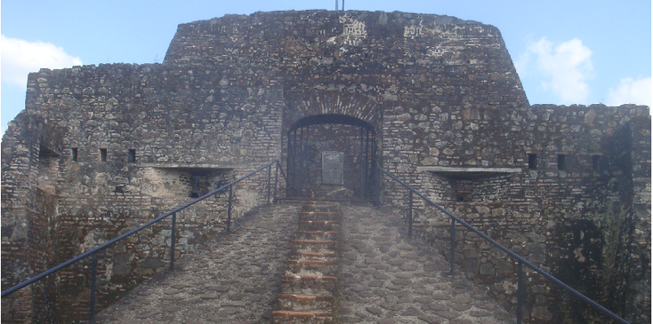 El-Castillo-castle-fort-San-Juan-river-Pirats-Nicaragua-Entrance