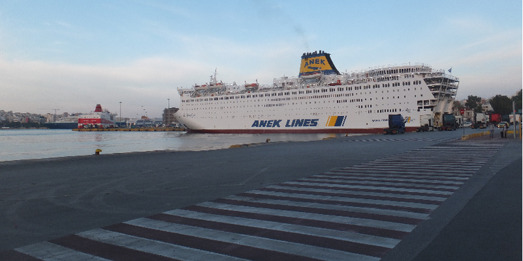 Greece-Transport-Boat-Ferry