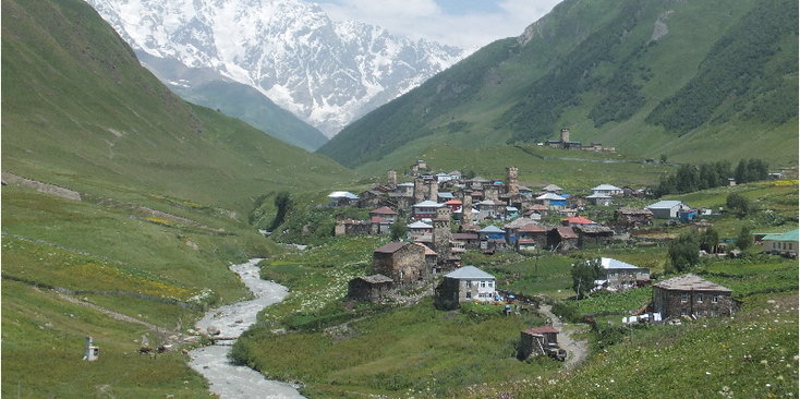 Ushguli-river-Svaneti-Caucasus-watchtowers-Georgia