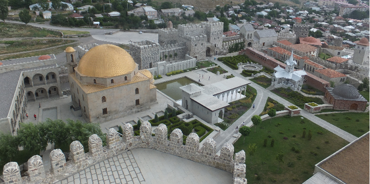 Akhaltsikhe-Georgia-Castle-Rabati-Medressa-Synagoge