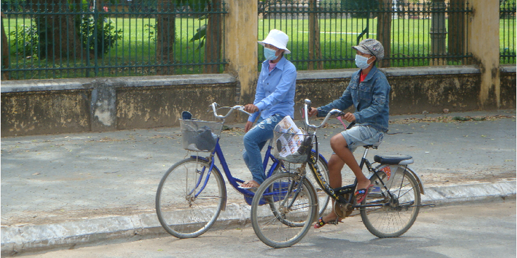 Battambang-Cambodia-People-Bike-Cycling