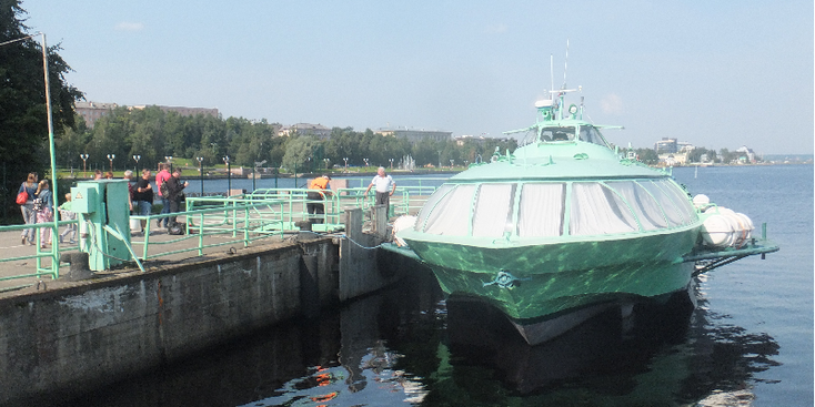 Kizhi-Ferry-Petrozavodsk-Onega-Lake-Island-Russia