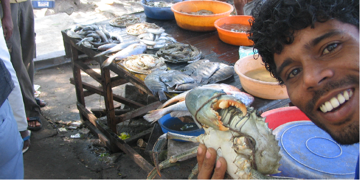Kochi-Kerala-Fish-Market-You-Buy-We-Cook-Restaurant-India