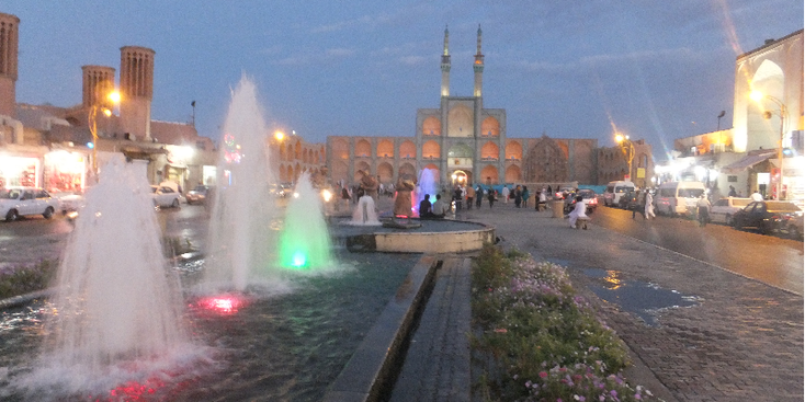 Yazd-Iran-Fountain-Square-Badgir