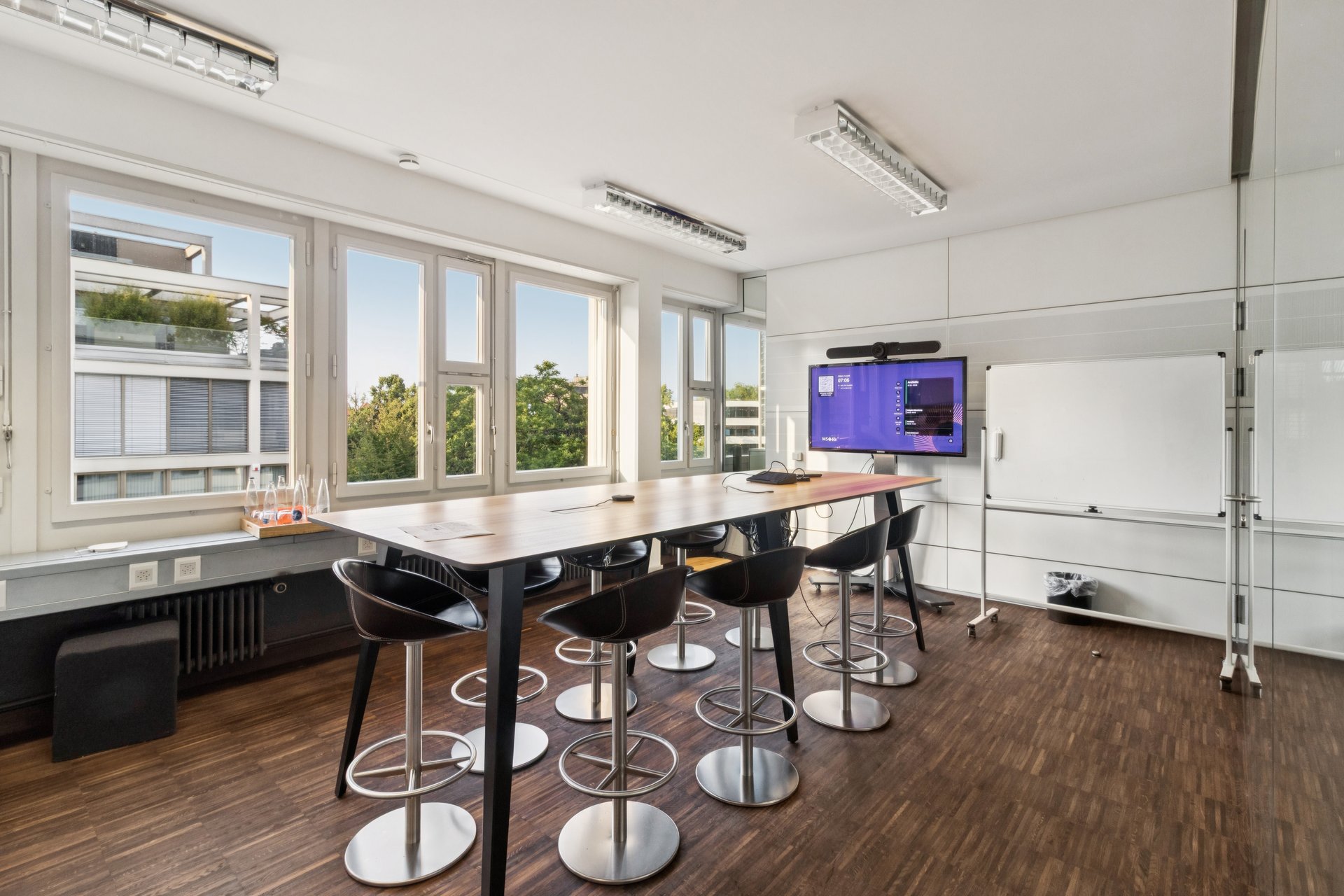 Team Meeting Room