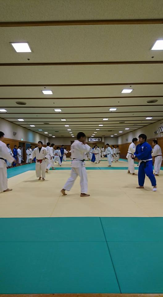 専修大学で合同練習 法友柔道倶楽部 専修大学で合同練習 法友柔道倶楽部