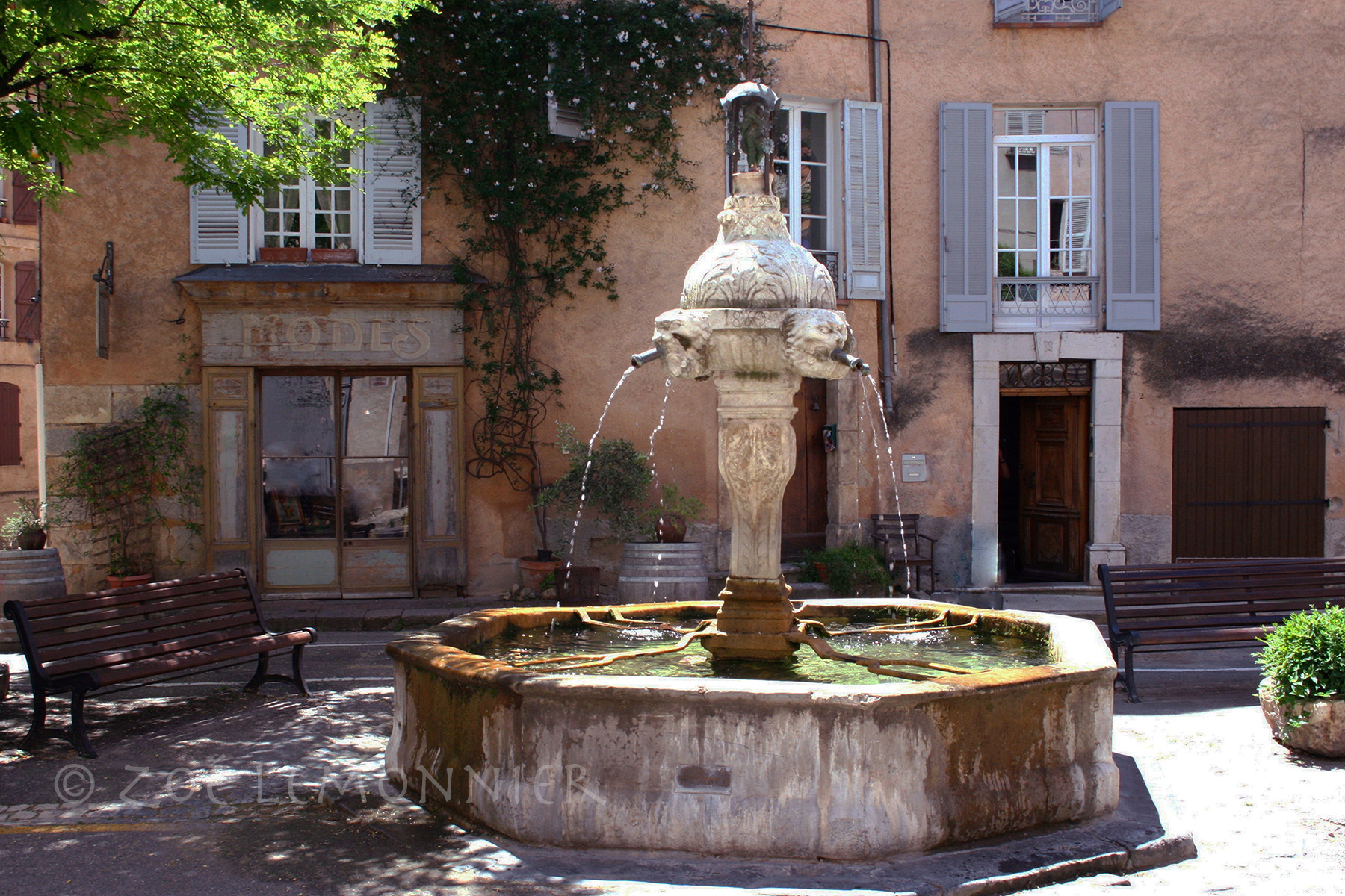 Fontaine Place de la Mairie