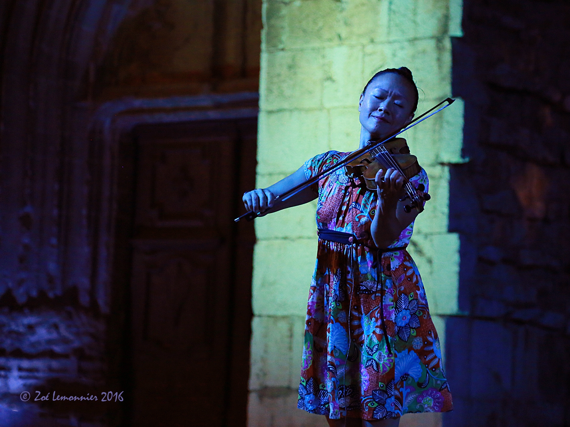 Cô et son violon, groupe Muskar XIII à St Maximin 