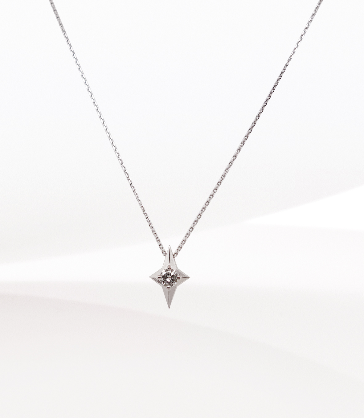 Kette mit Anhänger aus 14 karat Weißgold, Diamant