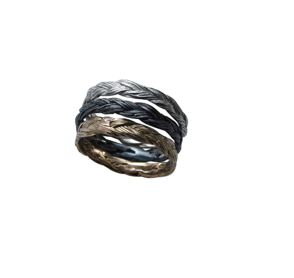 Ringe aus abgeformten Pferdehaar - gefertigt in  14kt, 18 kt Rotgold oder 925 Sterlingsilber, ab 80 Euro   !Abverkauf! dieses Produkt gibt es nur noch solange der Vorrat reicht!
