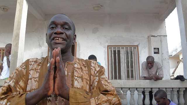 Daouda MBENGHE ‘‘NDIR‘‘, cantante e artista, YOFF