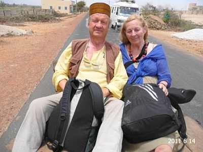 Stefan Karkow & Carla Zickfeld à Kayar